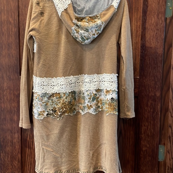 BKE Gimmicks Cardigan - Picture 3 of 4